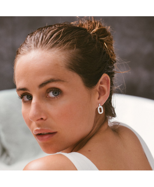 Origine earrings in white...