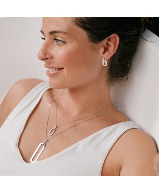 Origine necklace in white...